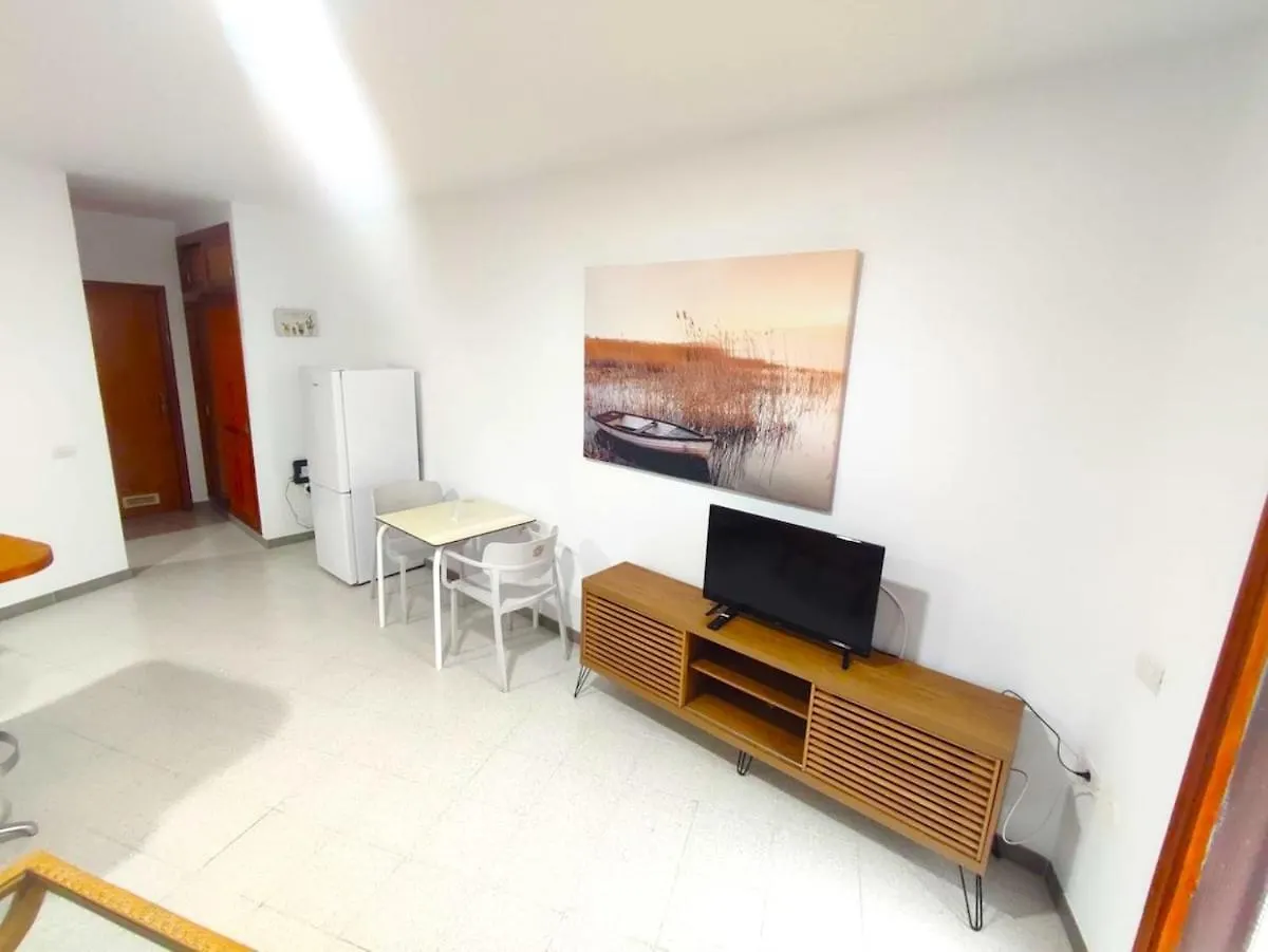 Apartment On The Front Line From The Ocean ギア・デ・イソラ スペイン
